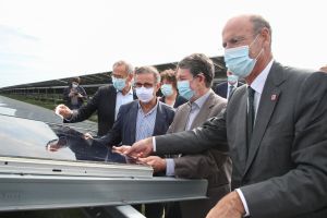 La plus grande centrale solaire urbaine d'Europe bientôt opérationnelle à  Bordeaux - France Bleu