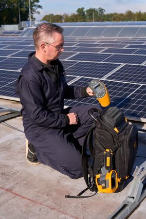 Fluke présente 5 outils pour l'installation et les tests en photovoltaïque  - L'Echo du Solaire
