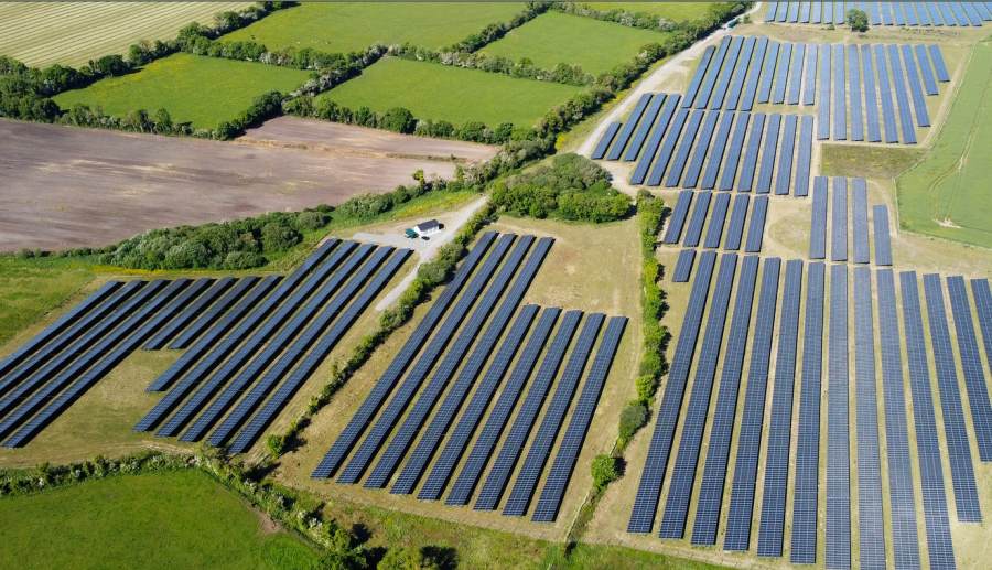 Neoen remporte 170 MWc de projets solaires dans le cadre d’un appel d’offres en Irlande