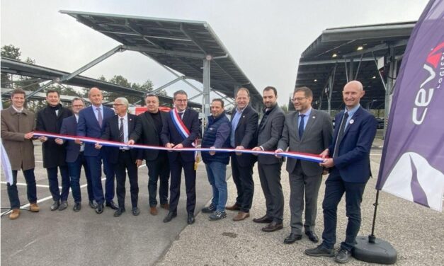 TotalEnergies et CEVA Logistics inaugurent la plus grande installation d’ombrières d’Auvergne-Rhône-Alpes