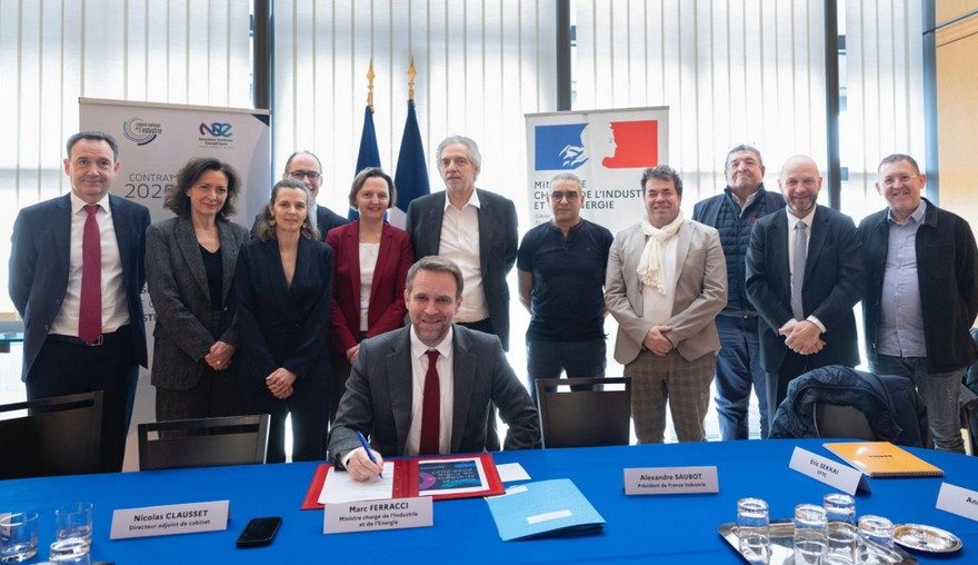 Signature du contrat stratégique de filière « Nouveaux systèmes énergétiques » 2024-2027 : focus sur le solaire