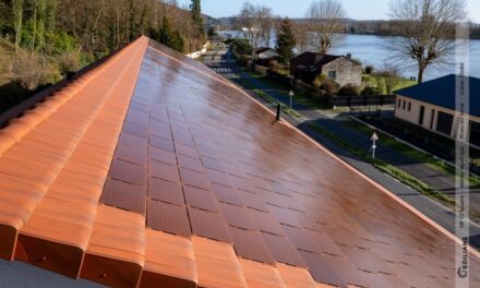 Edilians réalise sa plus grande toiture en tuiles solaires en France